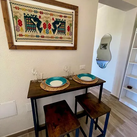 Domus De Janas Apartment